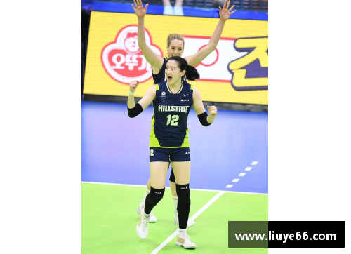YY易游体育沙尔克新赛季首战失利：拉瓦勒表现不佳，昂热彰显强劲实力
